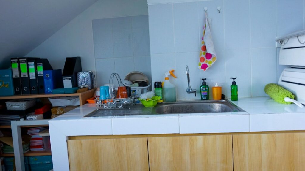 Indeling badkamer met schuin dak: zo benut je elke centimeter